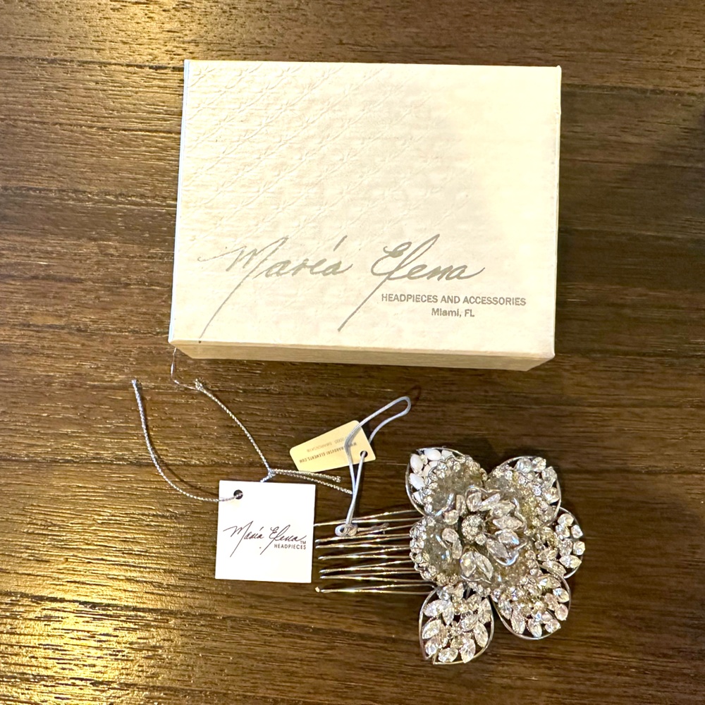Custom bridal comb